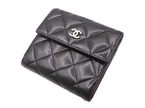 シャネル買取 マトラッセ コンパクト ウォレット